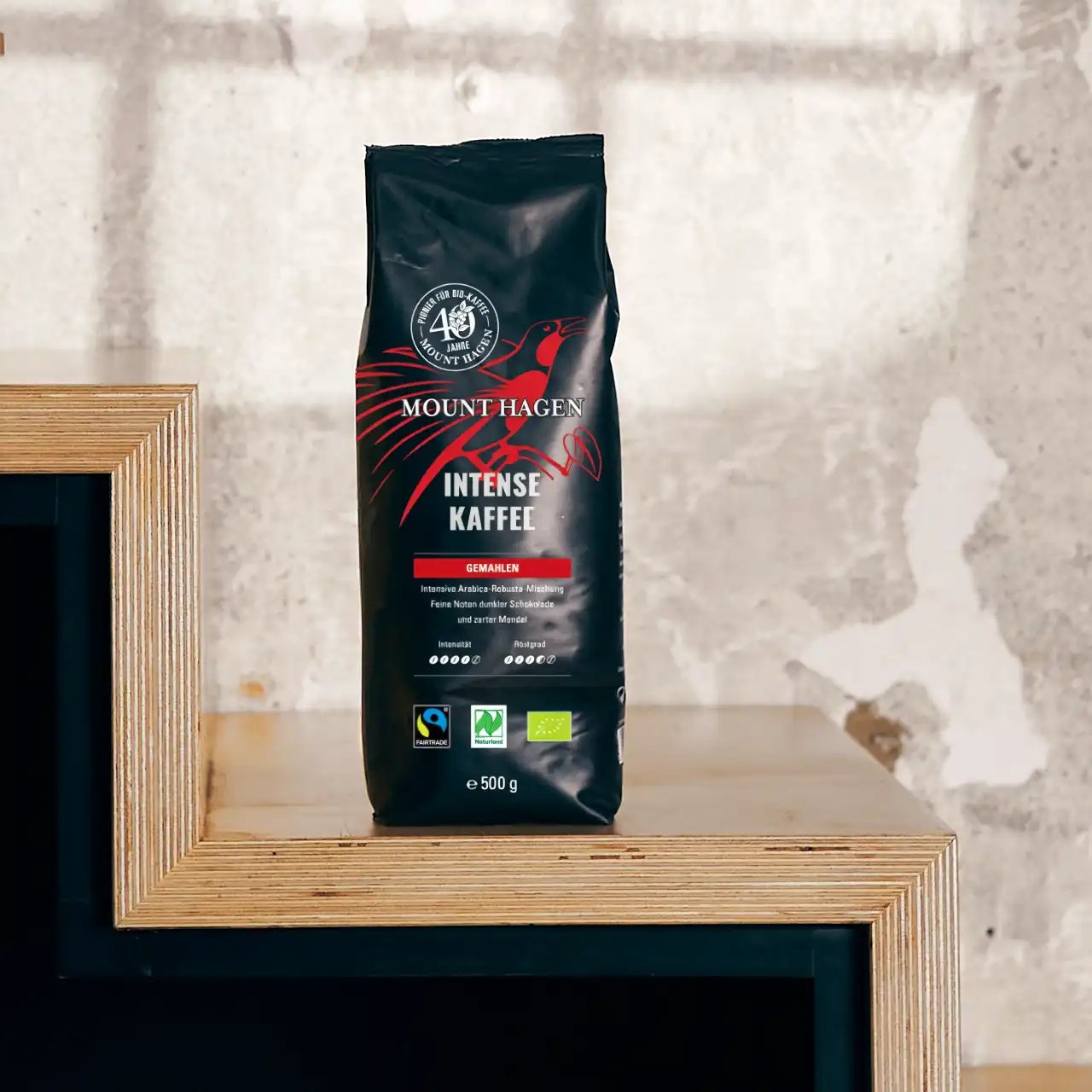 mount-hagen-intense-kaffee-packung-mood